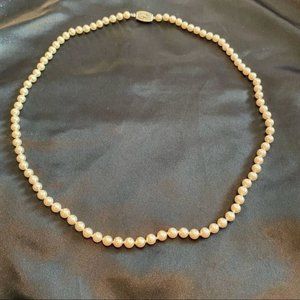 Vintage Faux Pearl Necklace